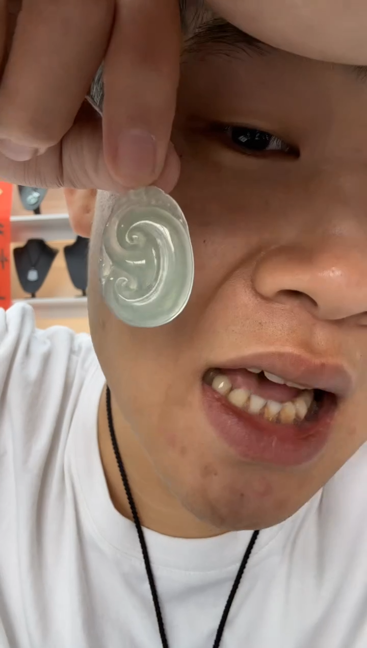 【闪购商品】翡翠颈饰未镶嵌天然翡翠A货孤品一件