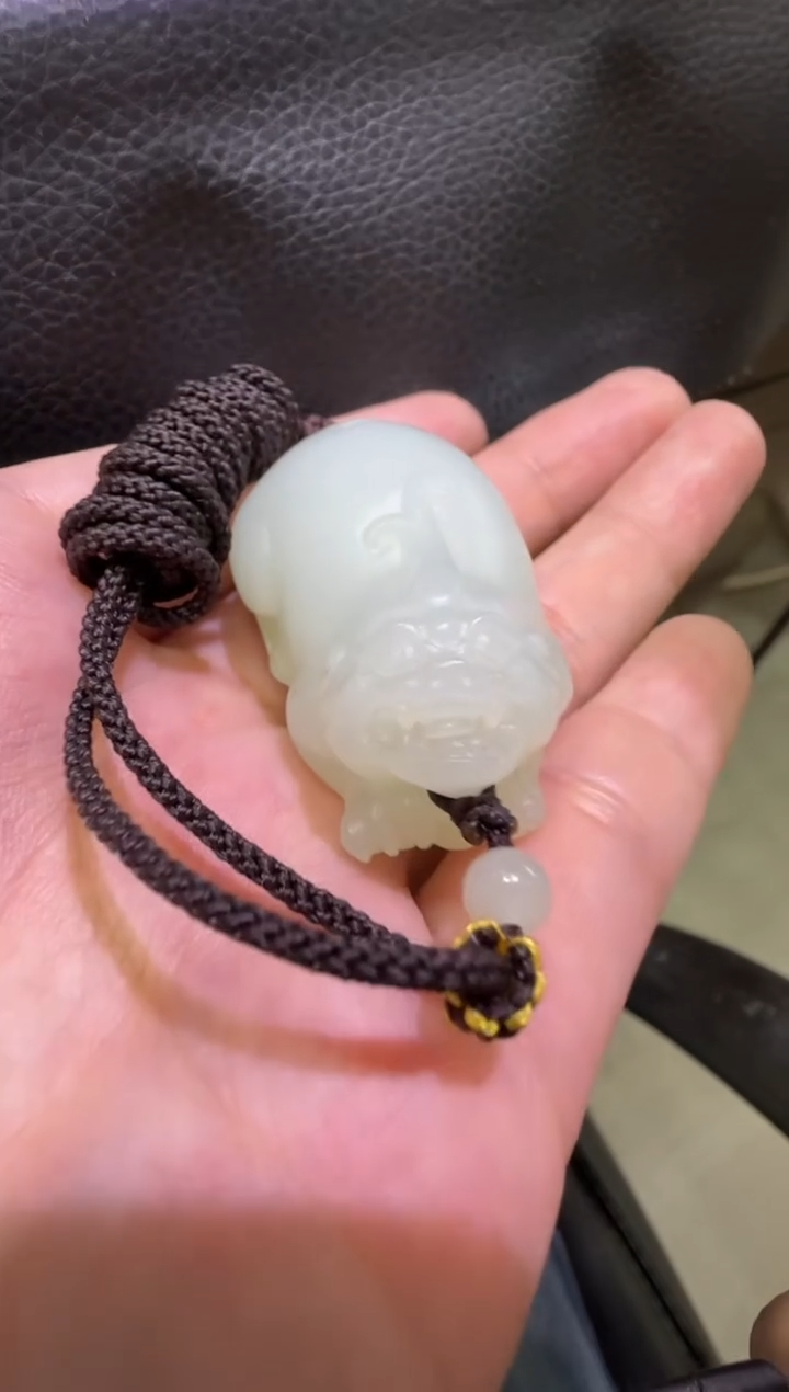 吊坠(赠链)未镶嵌和田玉天泰白玉貔貅（产地直发 ）