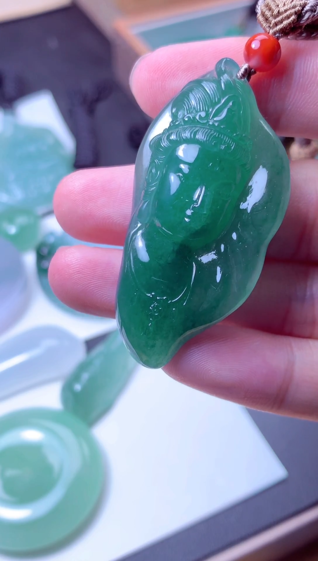 颈饰未镶嵌翡翠天然A货翡翠