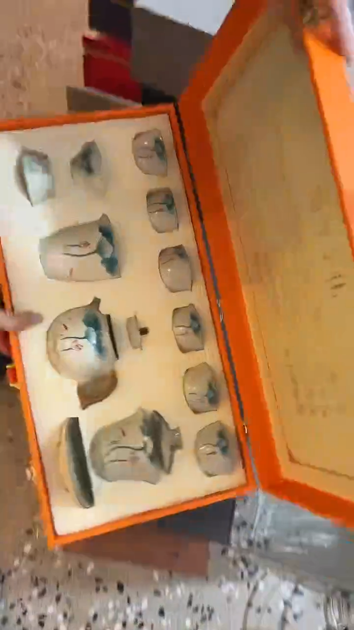 其他        茶具D