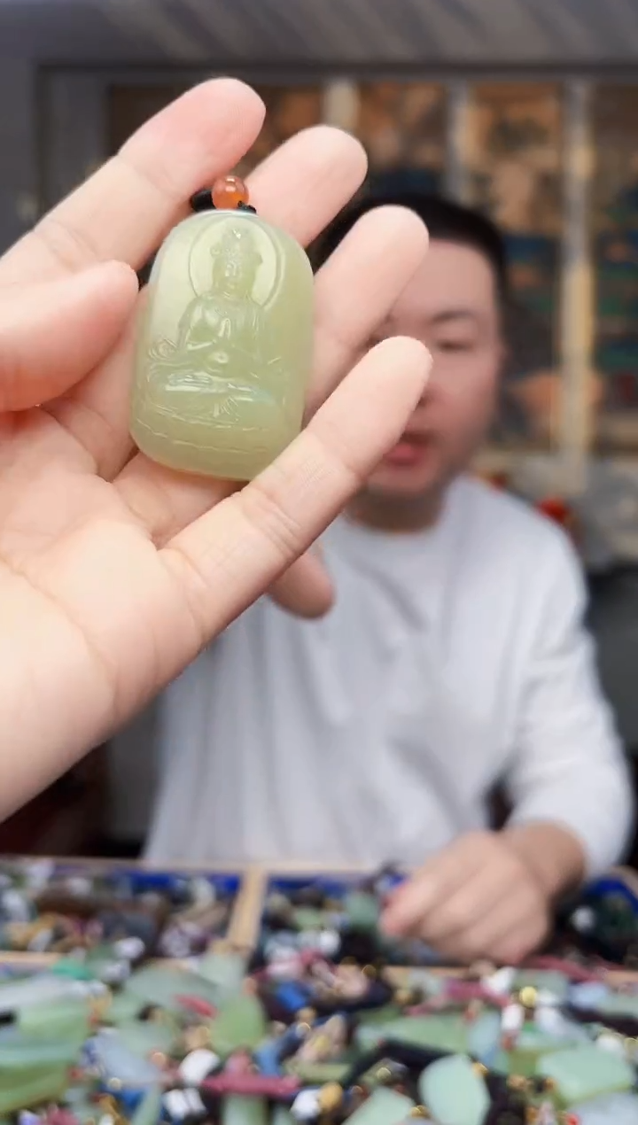 【闪购商品】和田玉挂件未镶嵌拍一发一