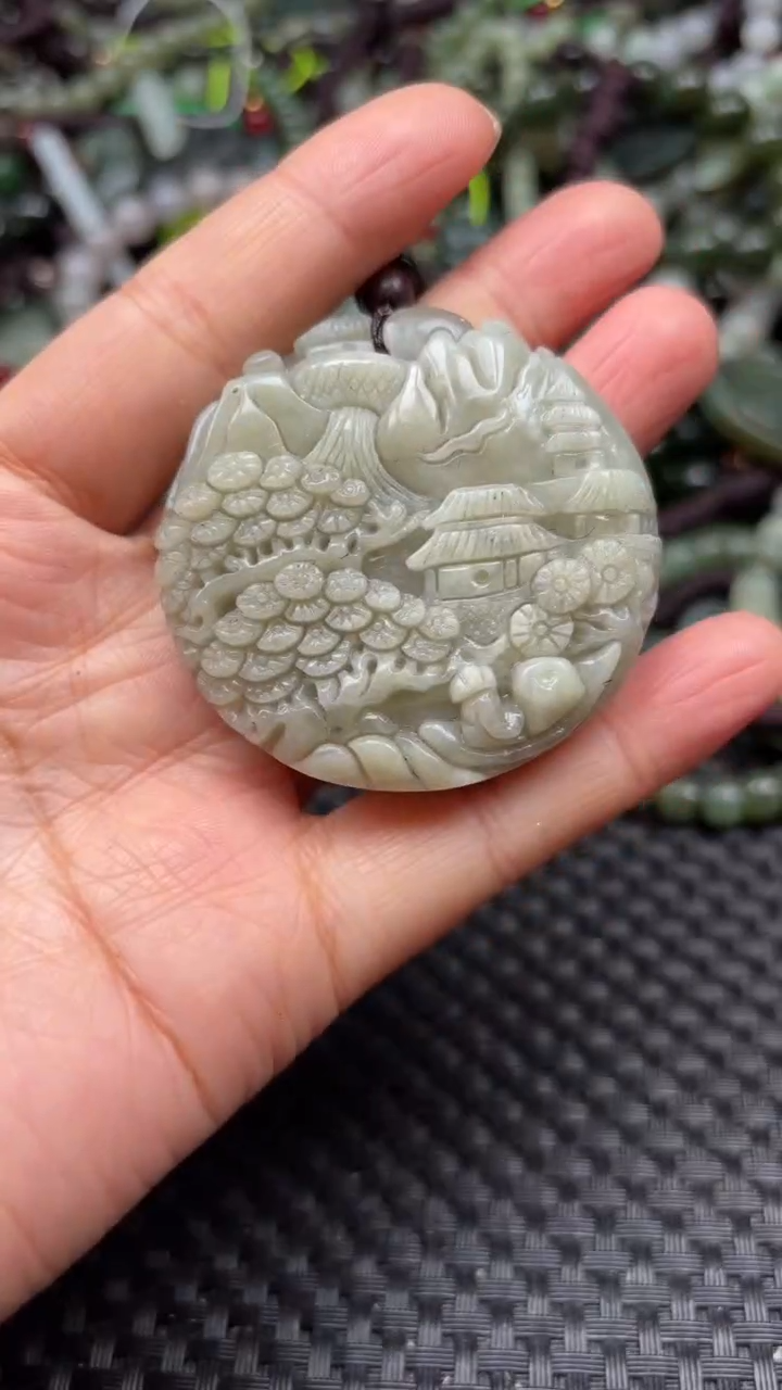 【闪购商品】和田玉颈饰未镶嵌.