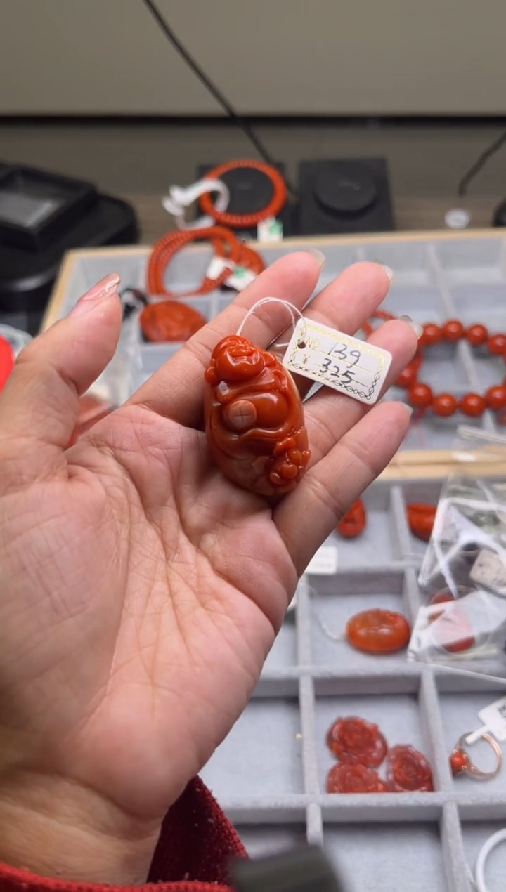 【闪购商品】南红玛瑙珠宝奇石未镶嵌139