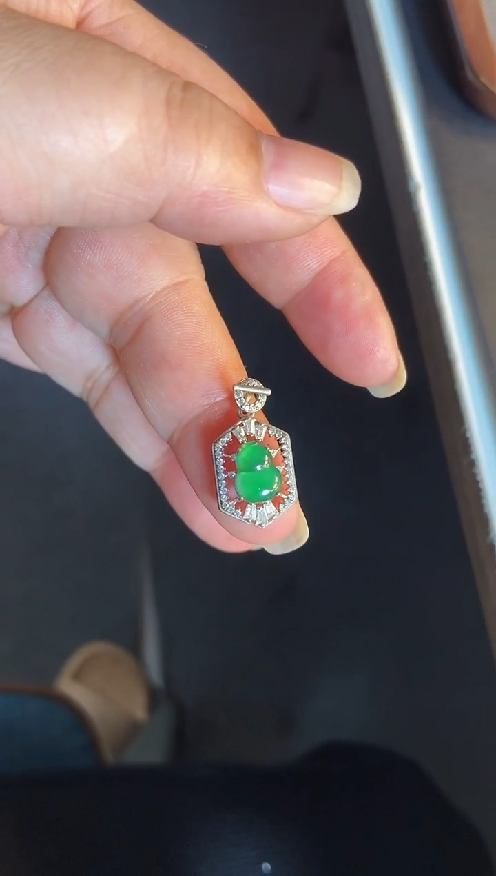 吊坠(不含链)银S925镶嵌翡翠1