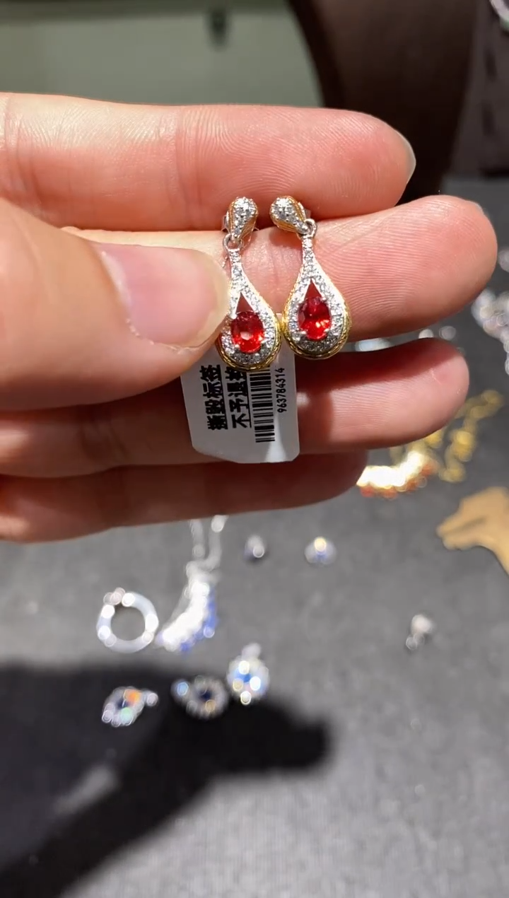 耳饰蓝宝石银S925镶嵌耳钉