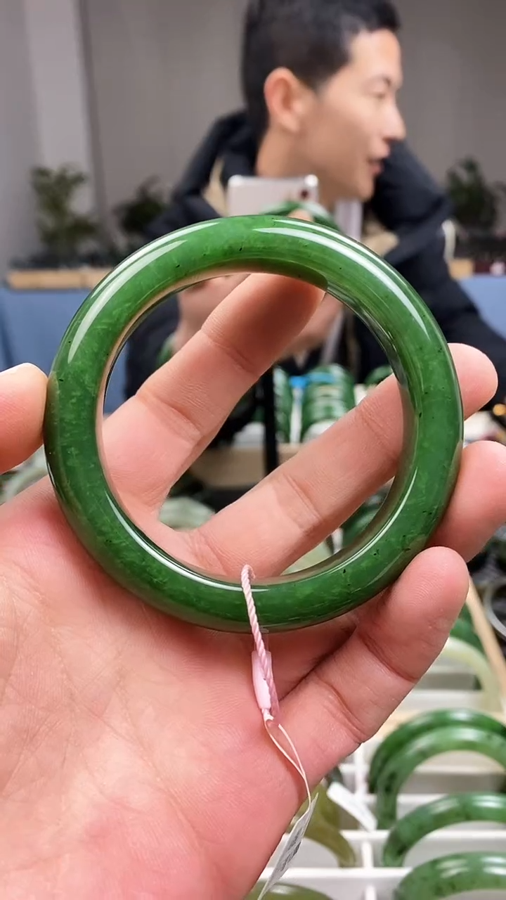 【闪购商品】和田玉手镯未镶嵌58.3