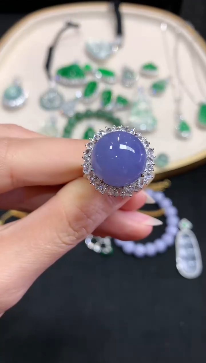 【闪购商品】翡翠戒指18K金镶嵌W671|39999