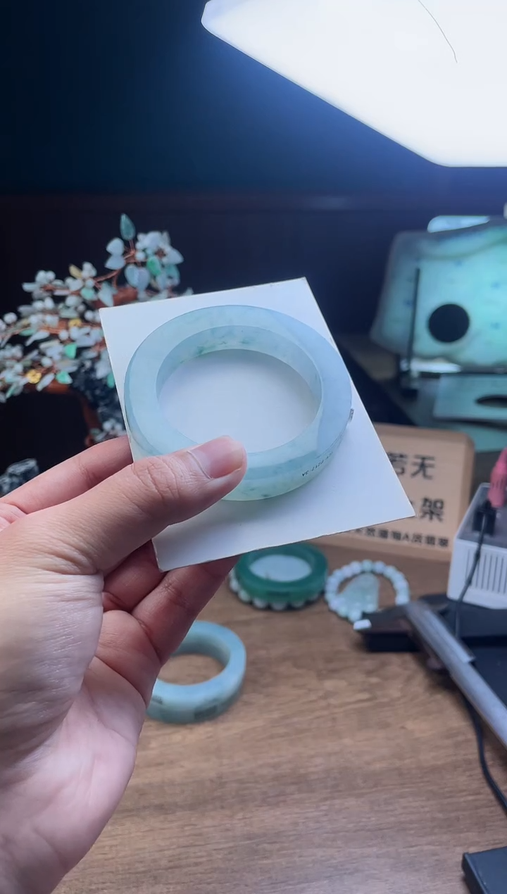 【闪购商品】定制翡翠手镯未镶嵌定制