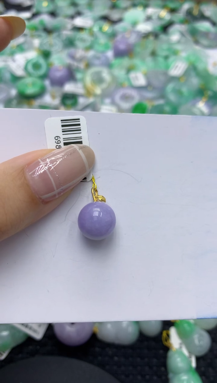 翡翠18K金镶嵌颈饰天然缅甸翡翠A货