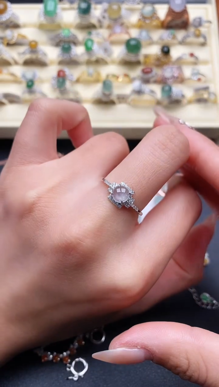 【闪购商品】翡翠戒指银S925镶嵌666666+6