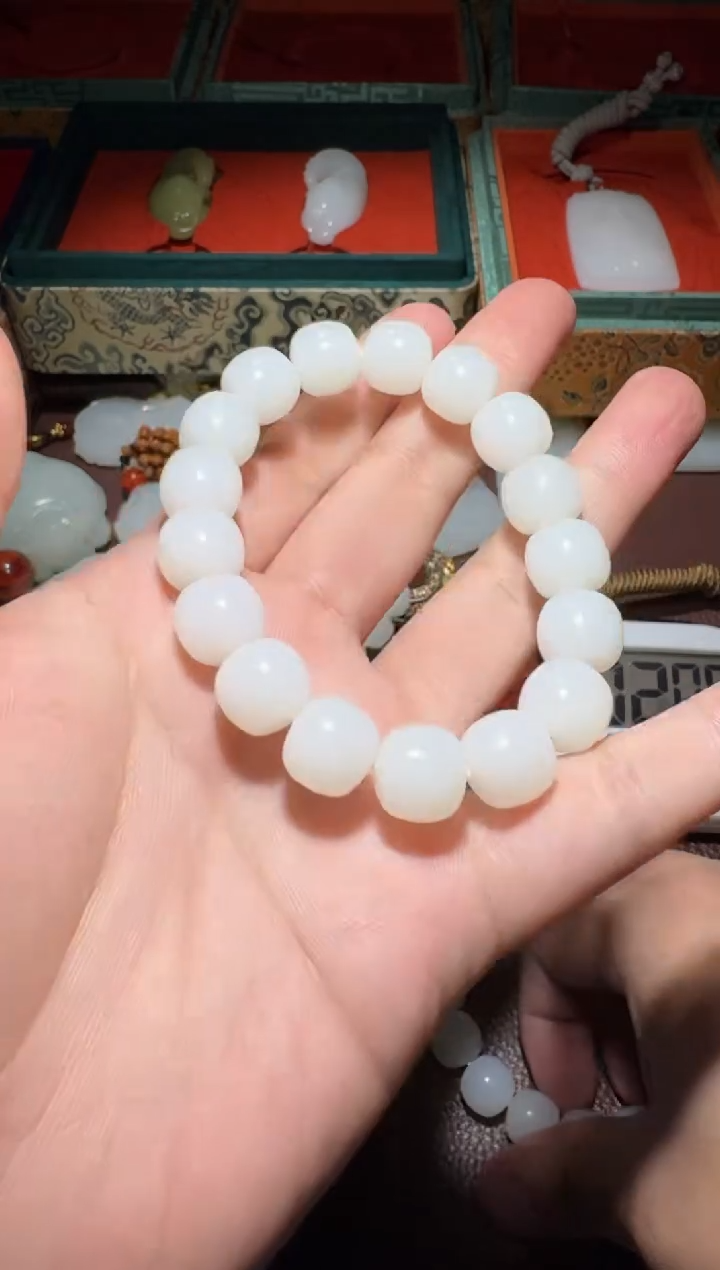 【闪购商品】和田玉手串未镶嵌和田玉