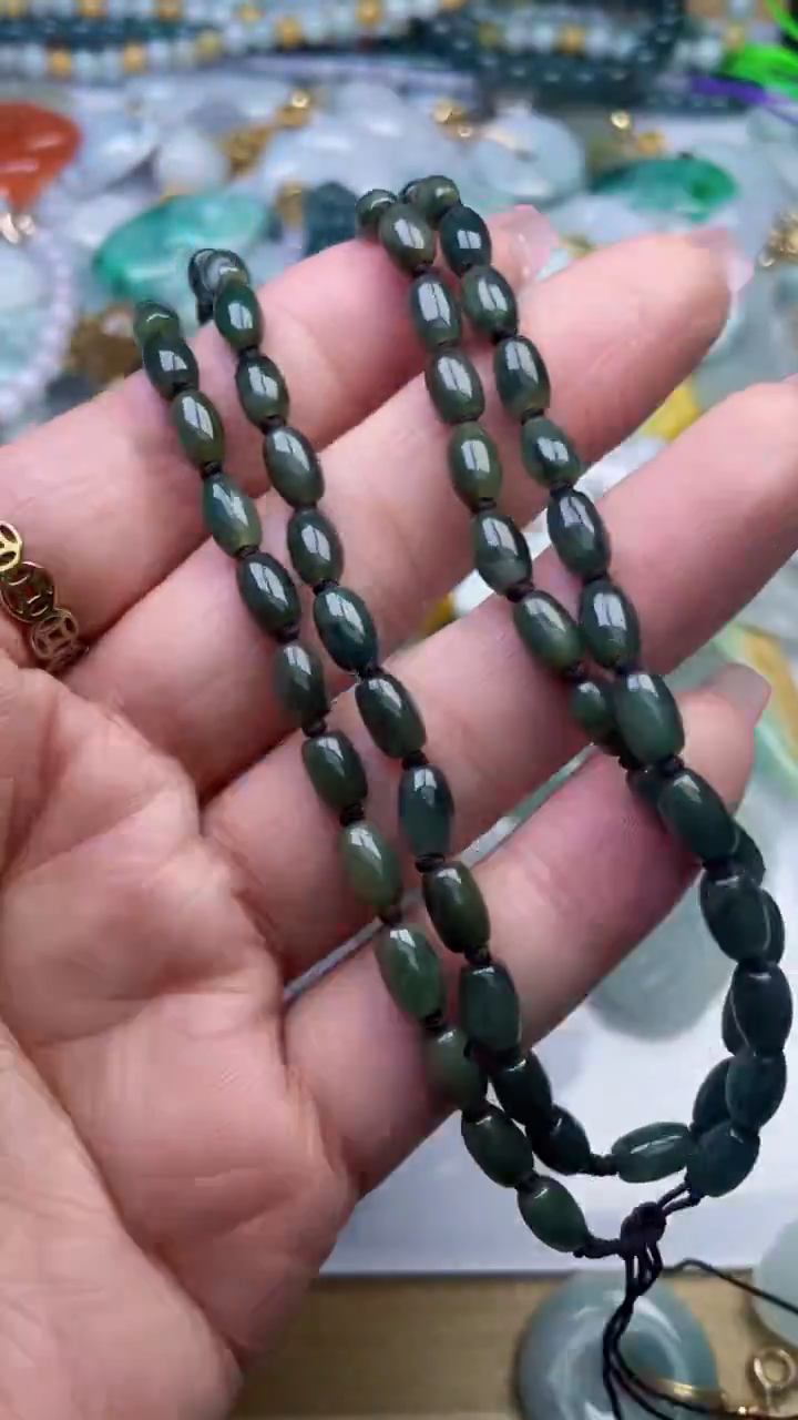 未镶嵌挂件翡翠1