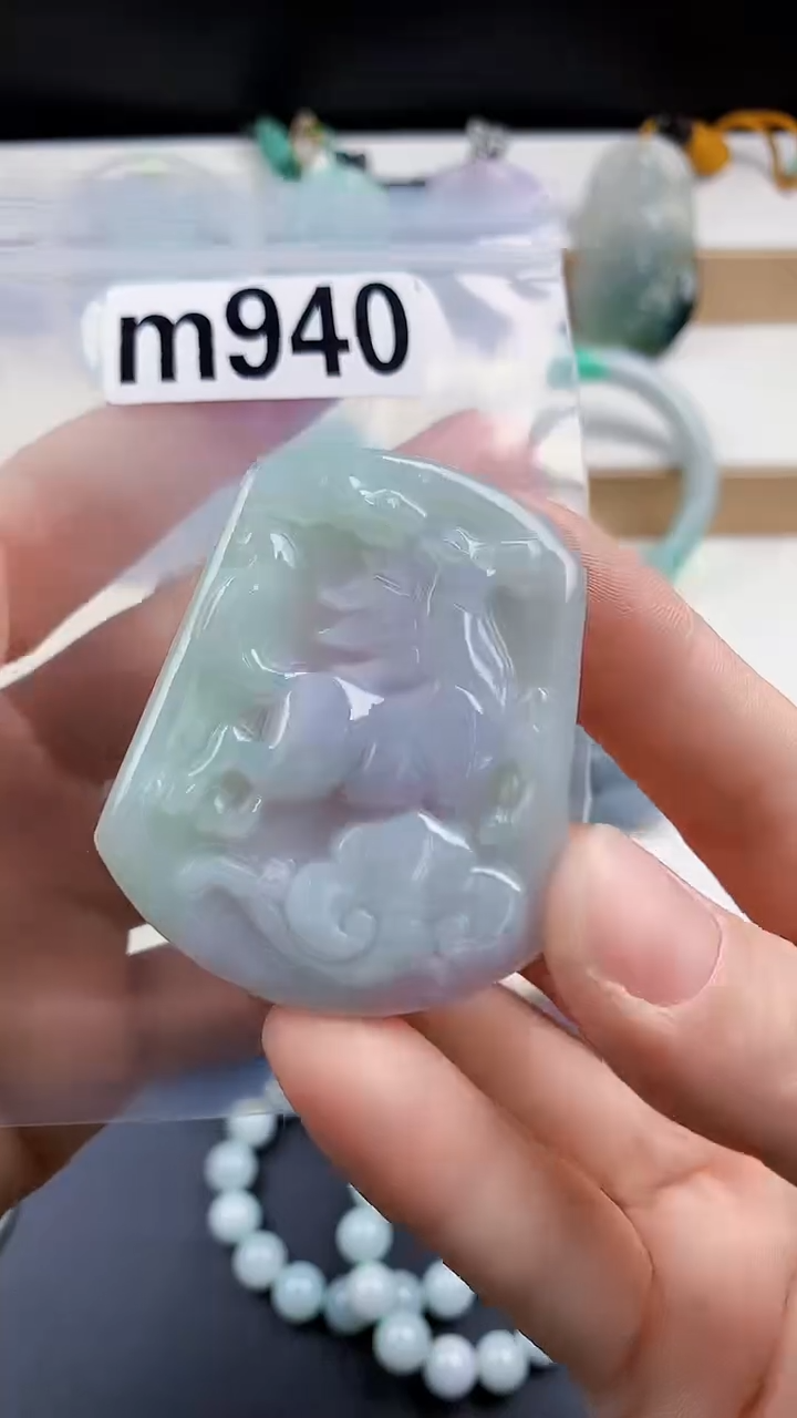 颈饰未镶嵌翡翠天然翡翠吊坠挂件