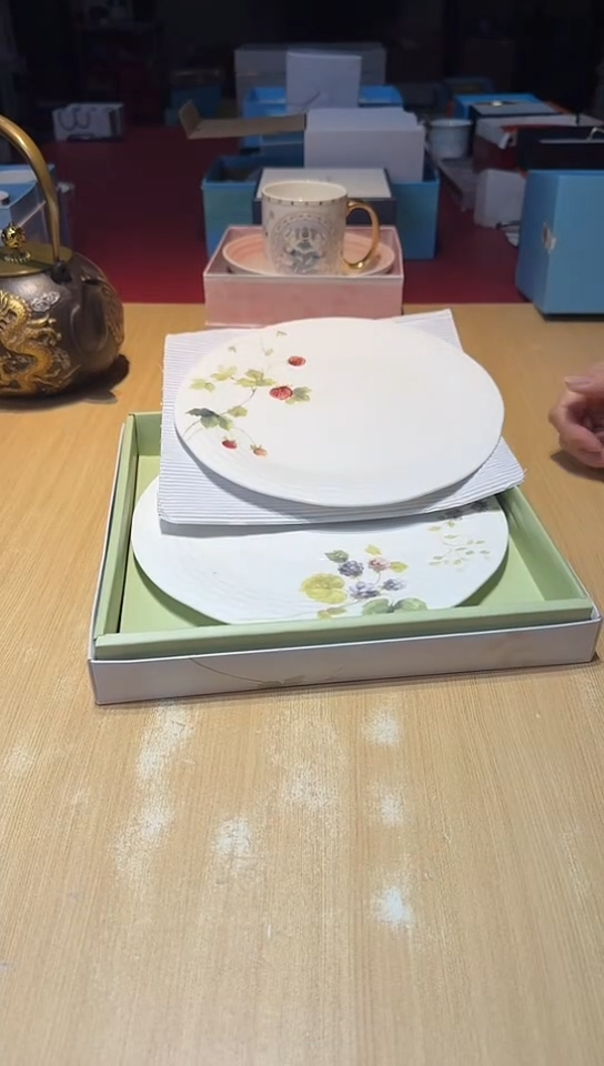 瓷片生活的本意是开心啊@@1