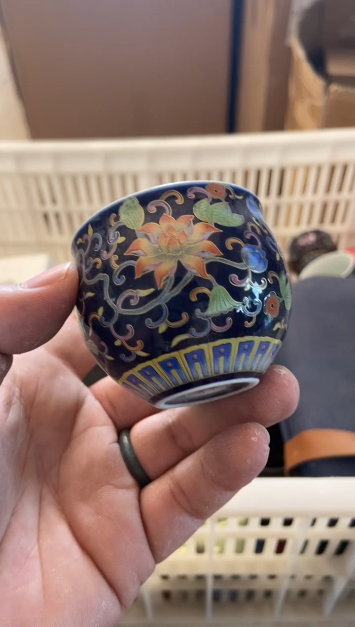 杯无运费险有瑕疵的摄影的产品有使用过的痕迹有点脏介意勿拍