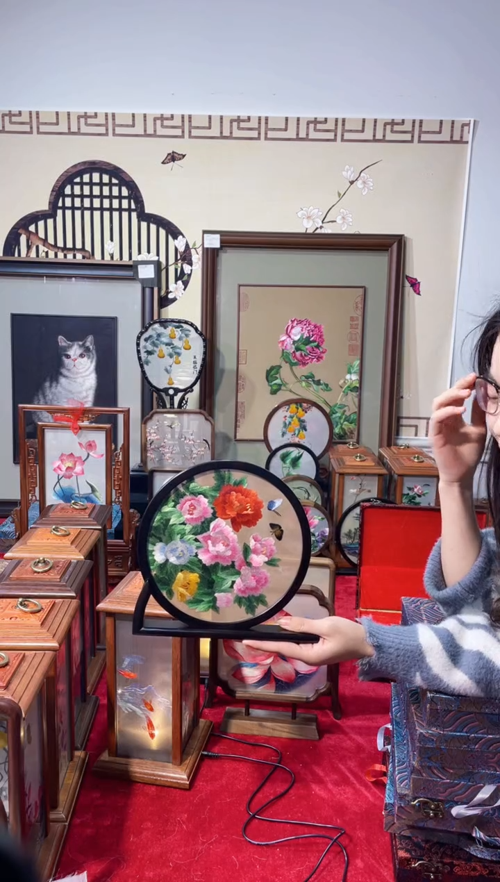 织绣精品苏绣手工刺绣，成品摆件31