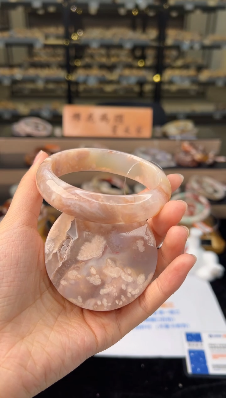 石英质玉未镶嵌手镯61圈口（赠送镯心）23363