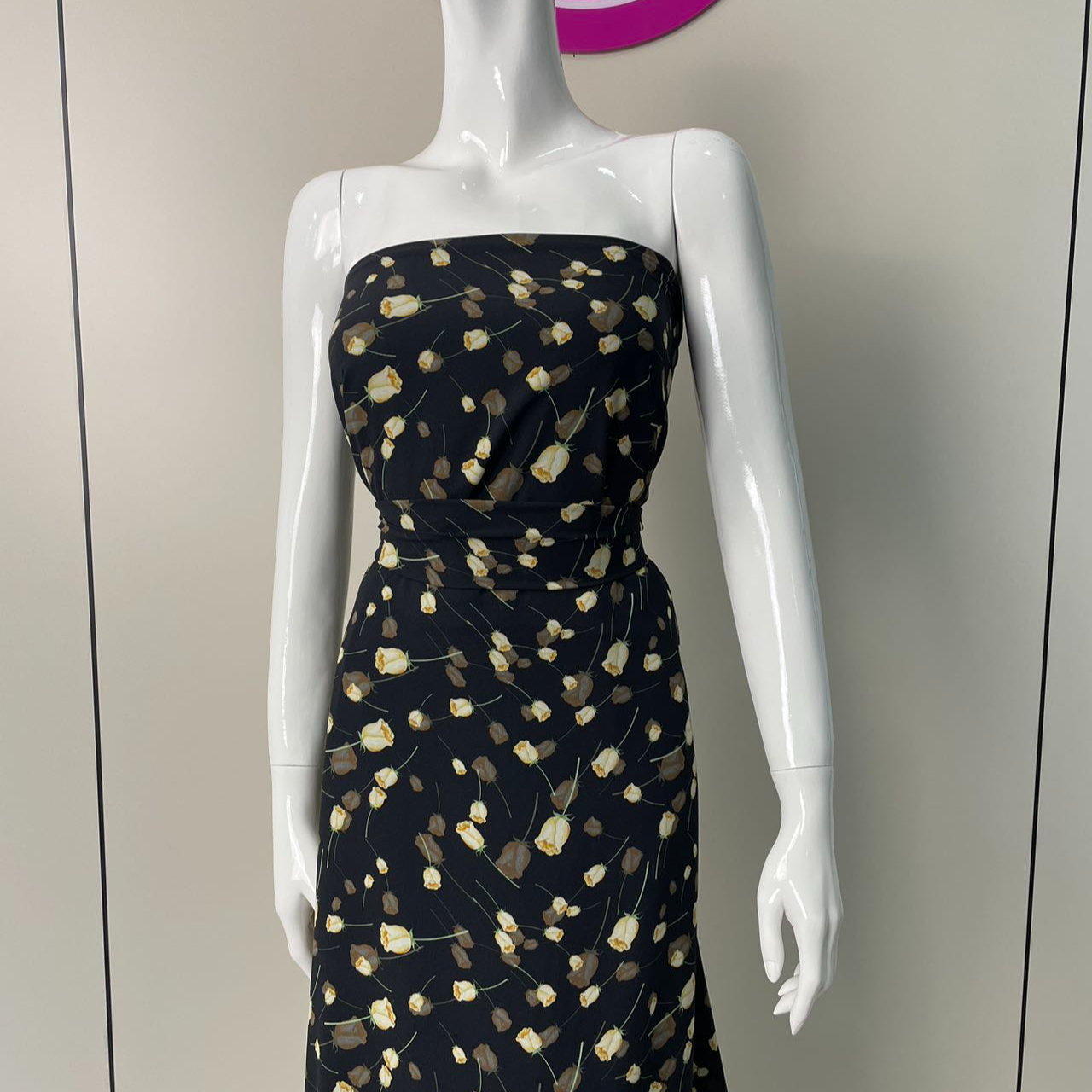 6.4新款玫瑰花双绉面料