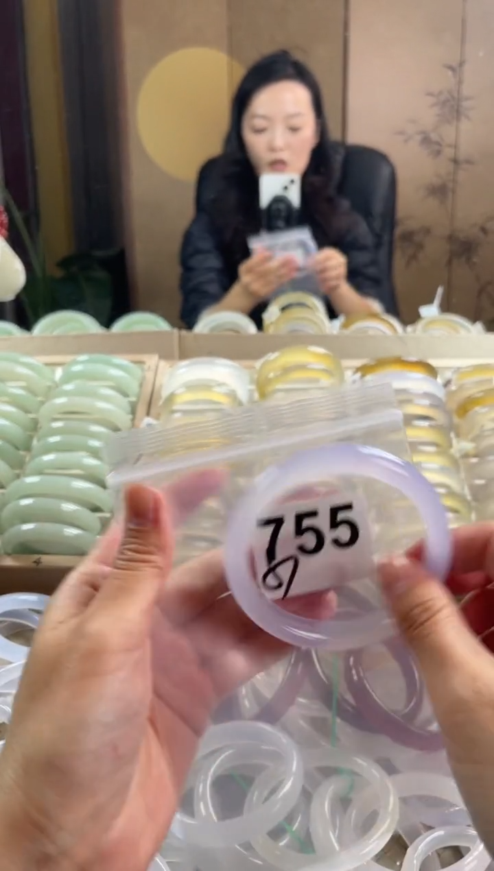 手镯玛瑙/玉髓未镶嵌755