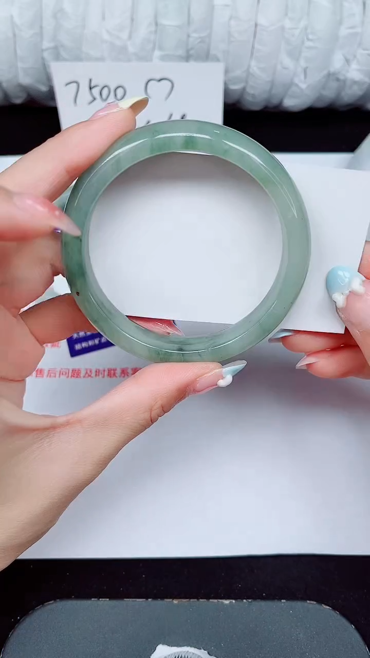 未镶嵌手镯石英质玉352-59/60