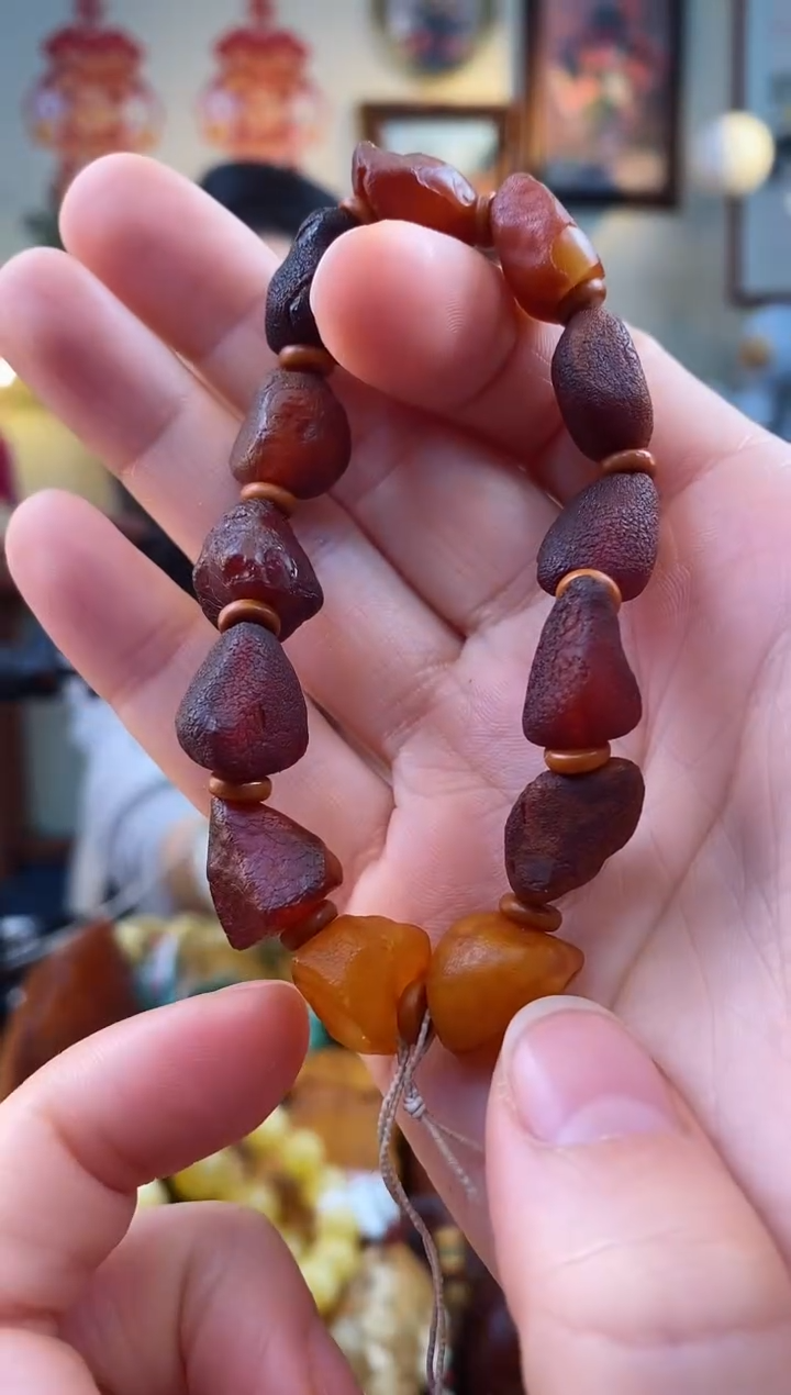 【闪购商品】琥珀手串未镶嵌手串