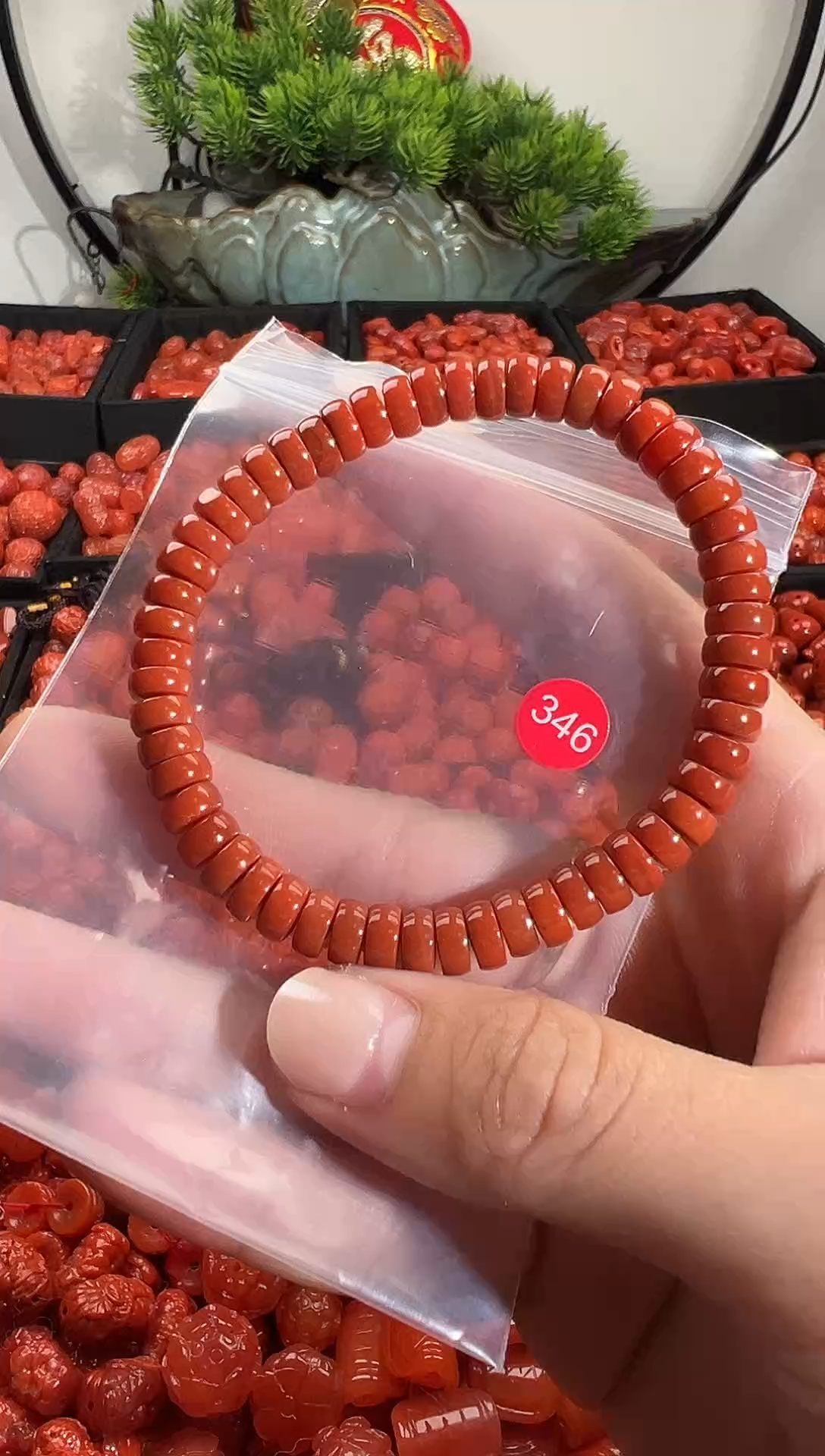 颈饰未镶嵌南红玛瑙1