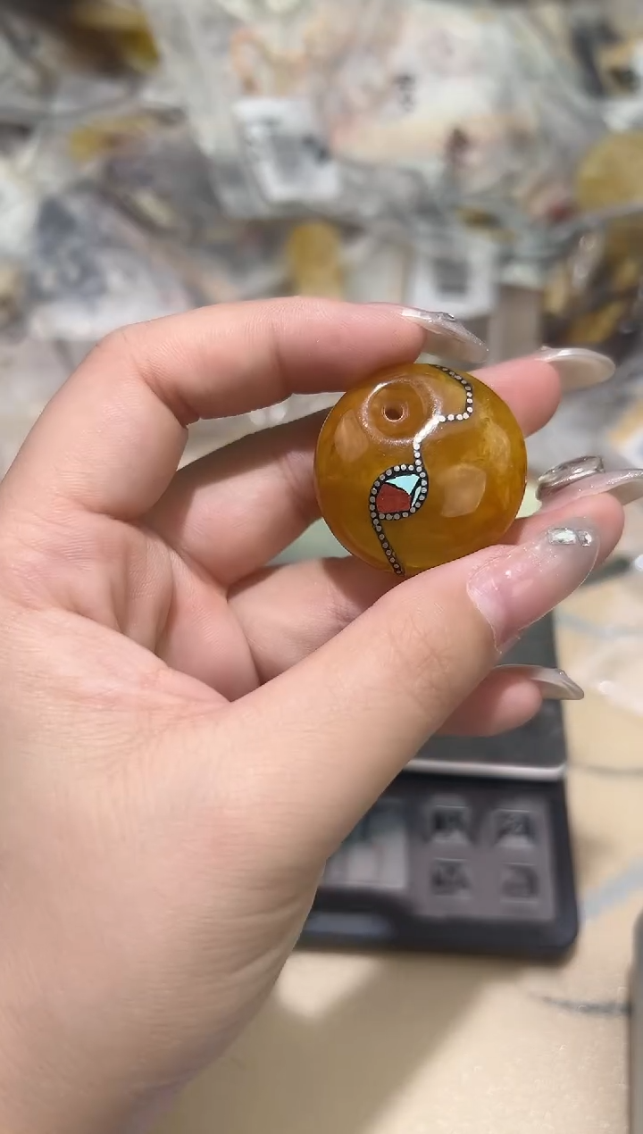 裸石琥珀未镶嵌琥珀蜜蜡吊坠