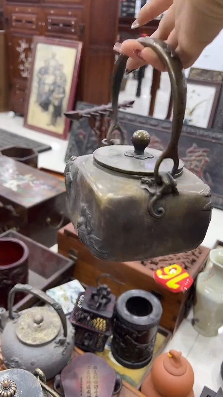 木渝****）沐头淘摆件木雕件