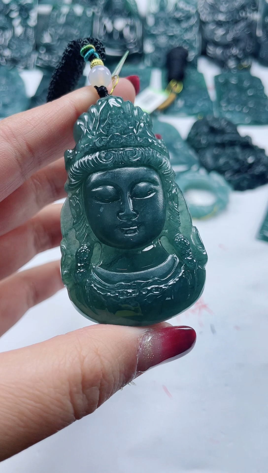 【闪购商品】翡翠颈饰未镶嵌                