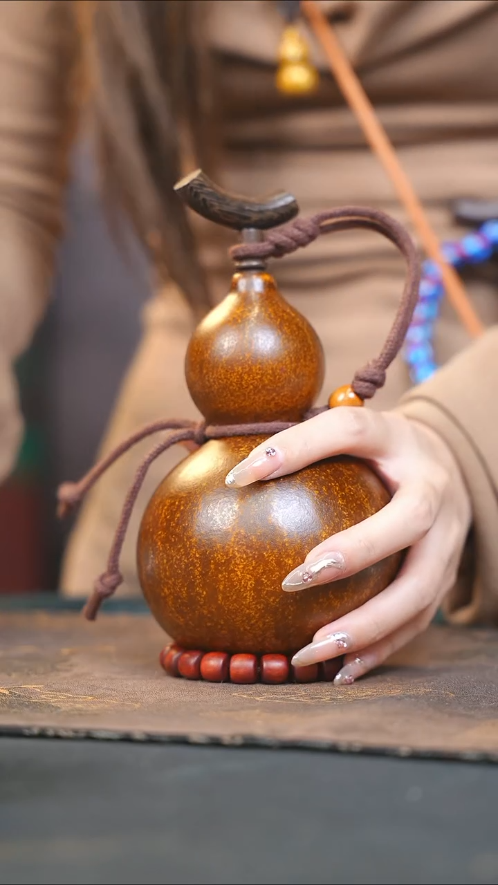 【闪购商品】WQ116大漆酒葫芦不包手串及旋转底座