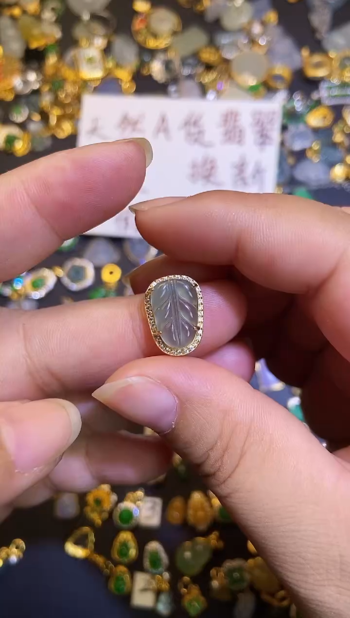 翡翠银S925镶嵌吊坠(不含链)1