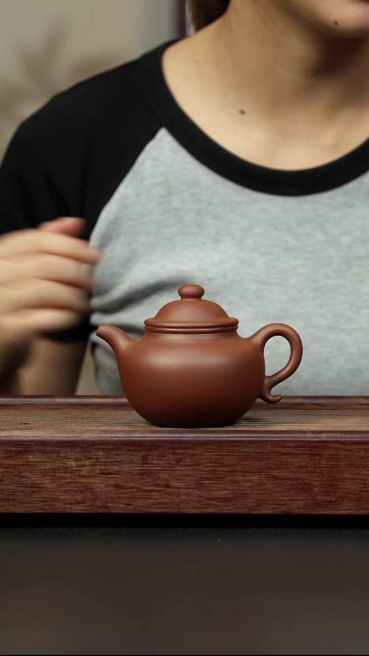 紫砂茶杯底槽清 莲子 全手工