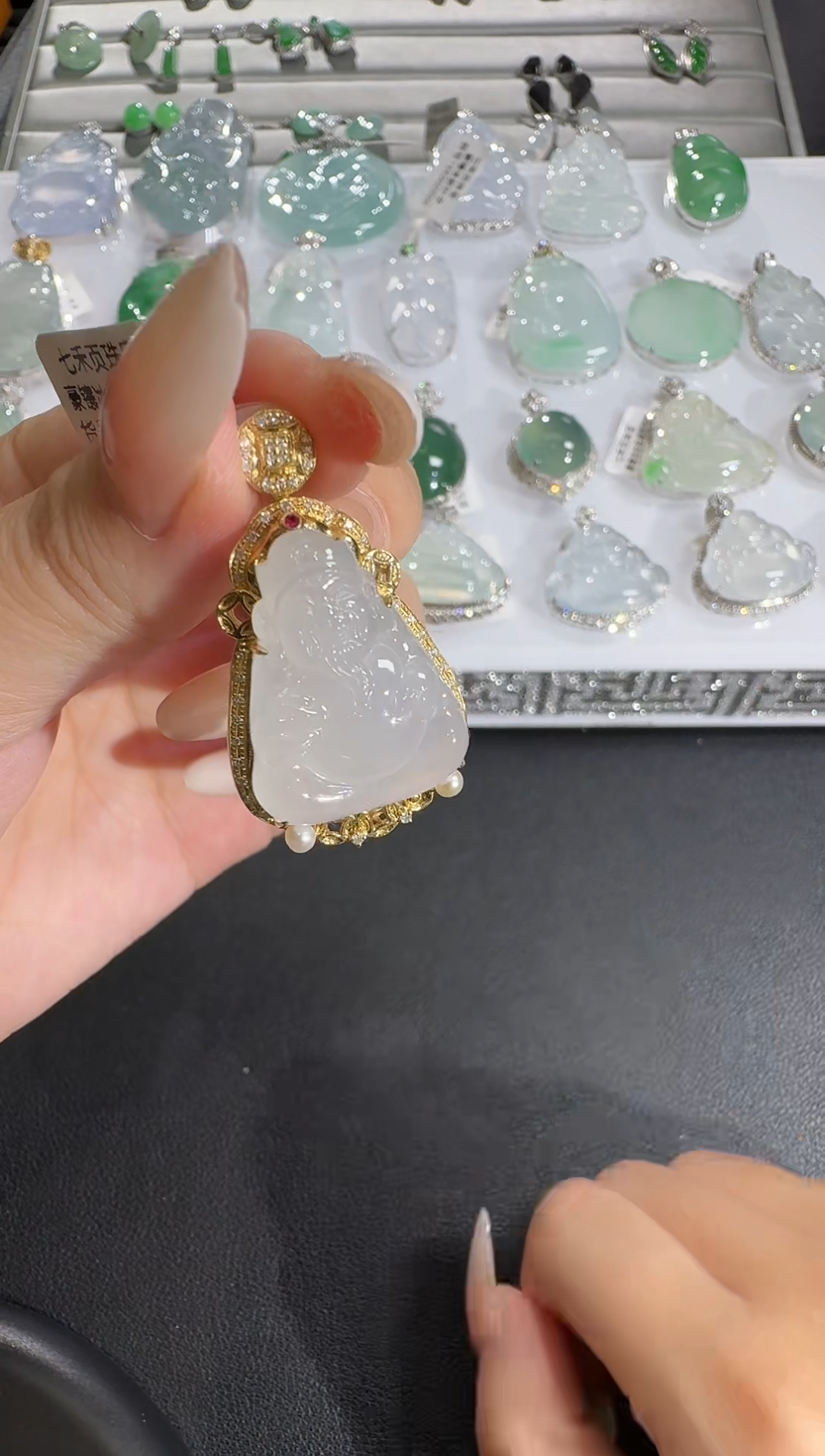 翡翠18K金镶嵌吊坠(不含链)【源头工厂】钻石镶嵌