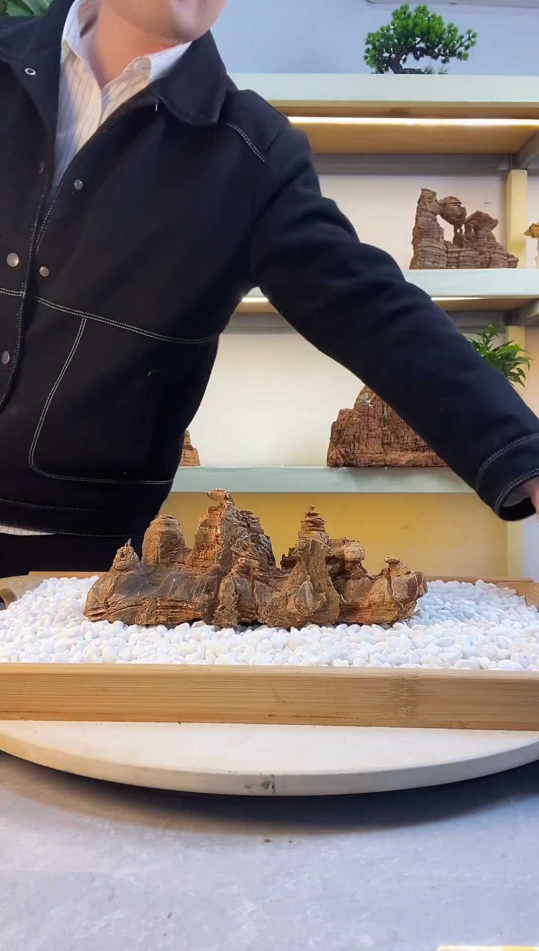 有机玻璃用****9灵璧山峰摆件