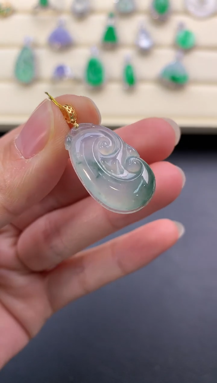 【闪购商品】翡翠颈饰18K金镶嵌W47