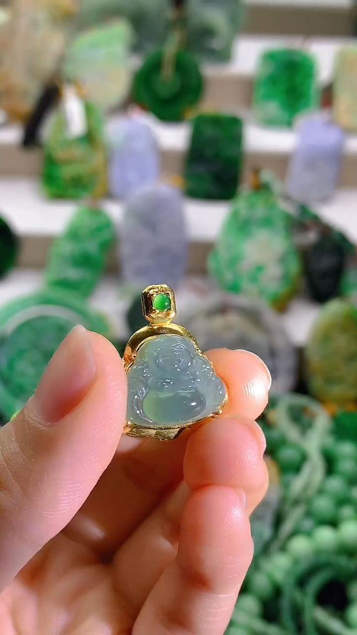 颈饰18K金镶嵌翡翠天然缅甸a货翡翠