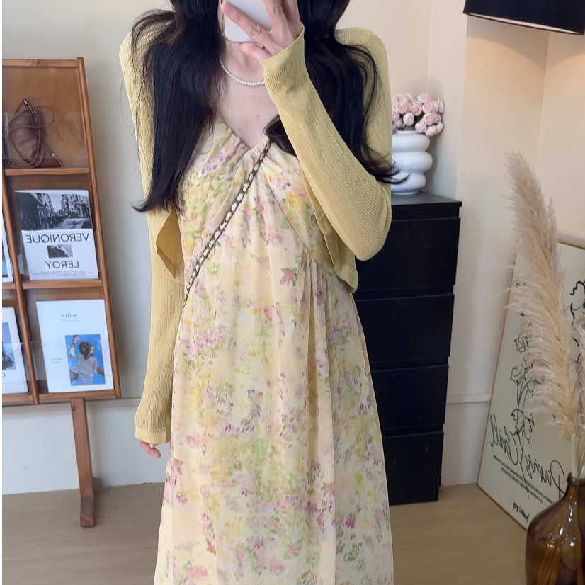 2025赴夏日之约芝士茉莉温柔碎花吊带裙