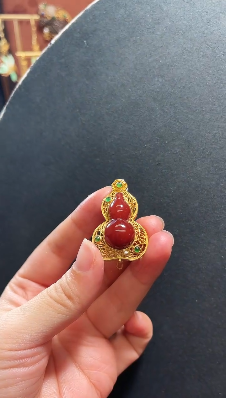 【闪购商品】南红玛瑙吊坠18K金镶嵌支持48小时鉴赏