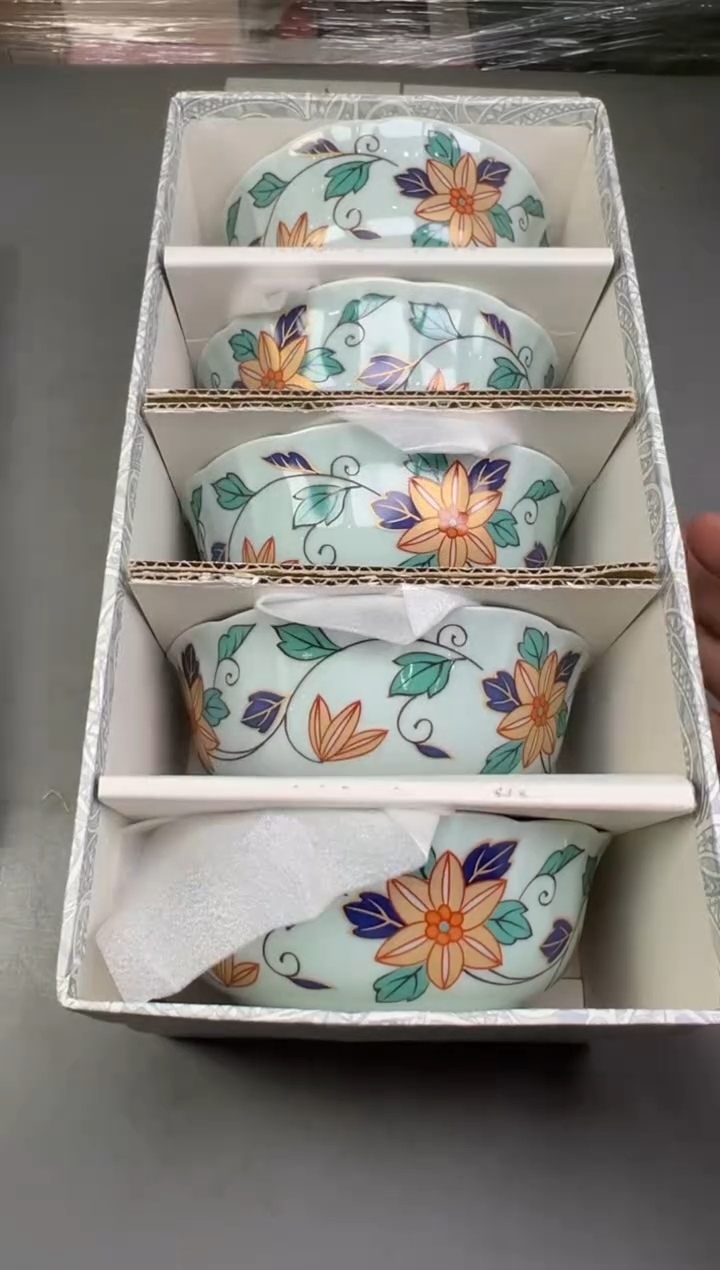 瓷片春****子906号满30米包邮，碰瓷社感谢您的支持~