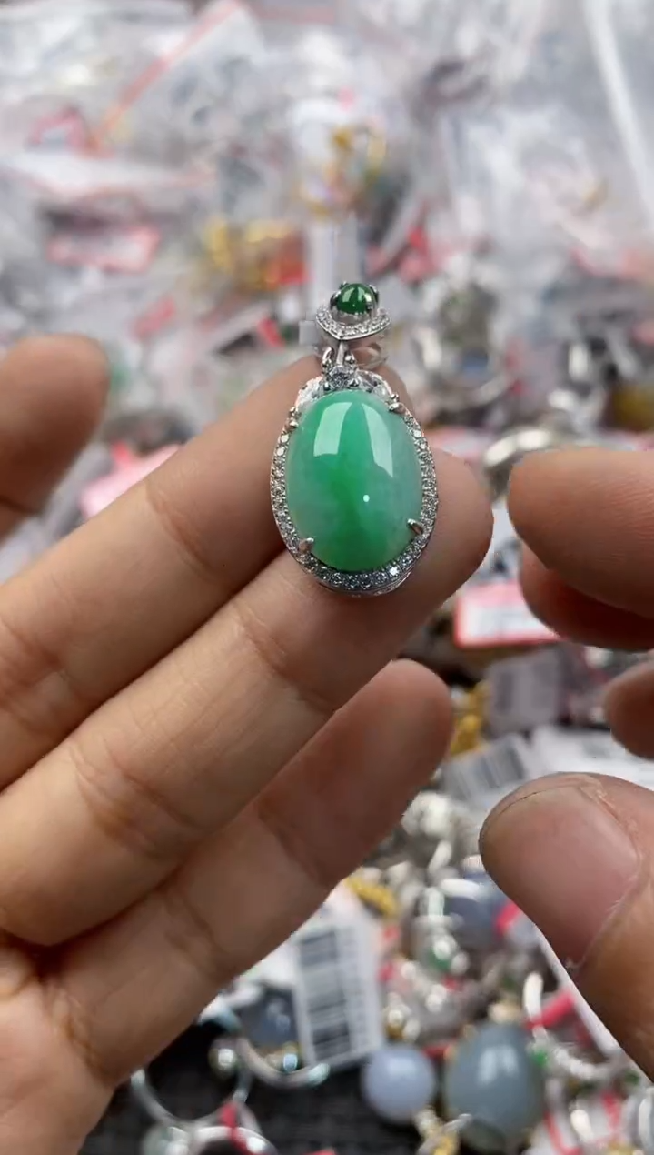 银S925镶嵌戒指翡翠999               7