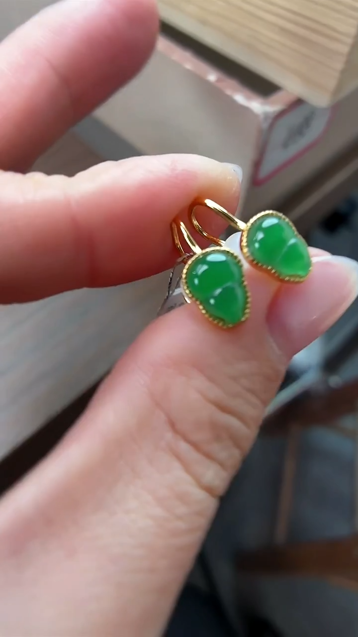 吊坠(不含链)未镶嵌翡翠耳饰一对 多样性发其一