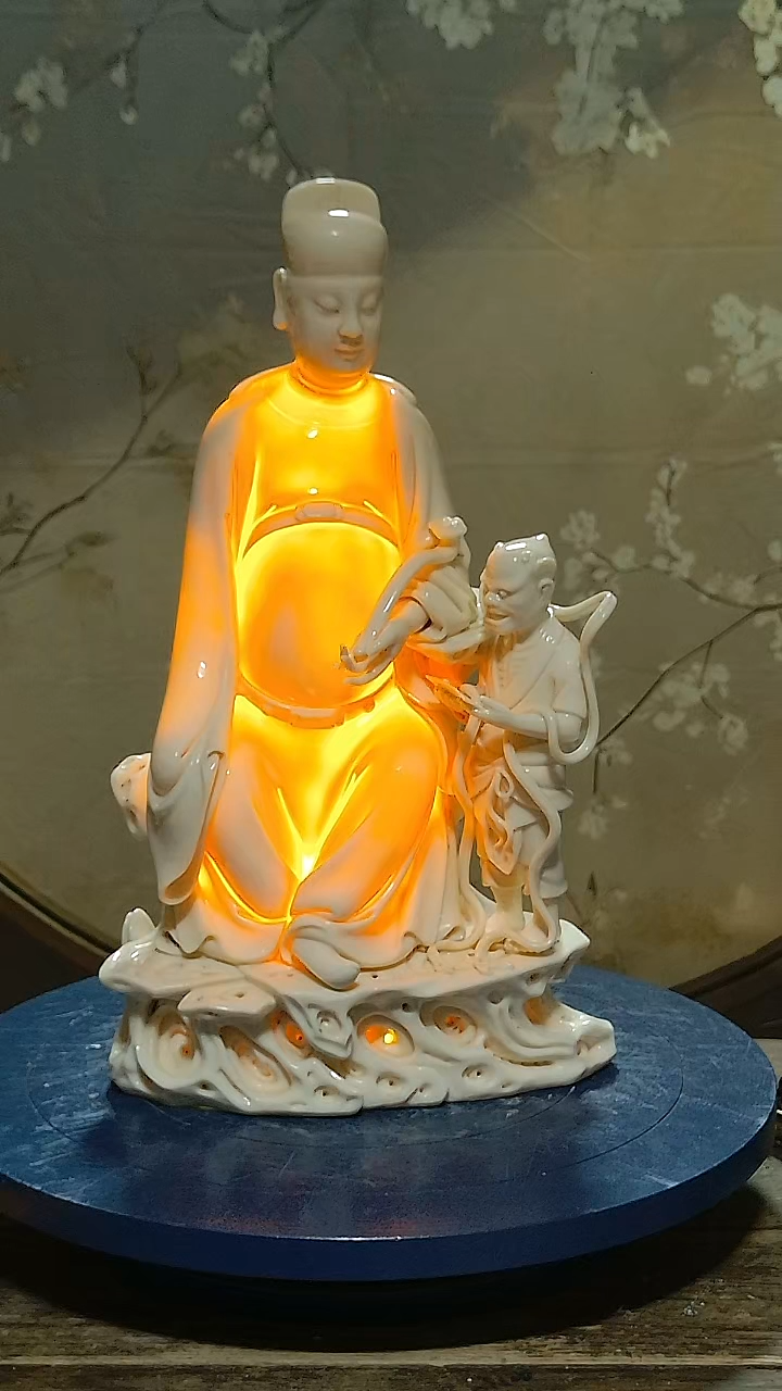 观音德化瓷孩儿红文昌帝君，高42公分，