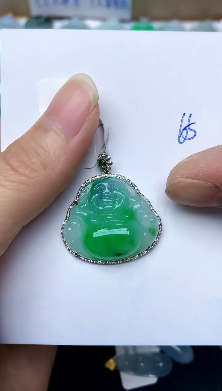 【闪购商品】翡翠颈饰18K金镶嵌65天然A货翡翠