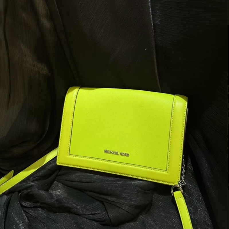 95新 MICHAELKORS/迈克高仕 乱乱子中古/女士/单肩包/101686