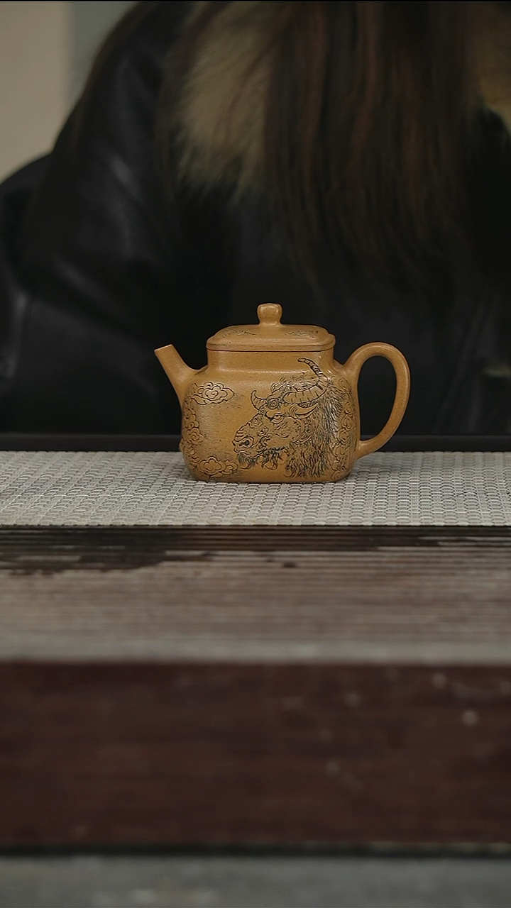 茶壶紫砂40号160CC