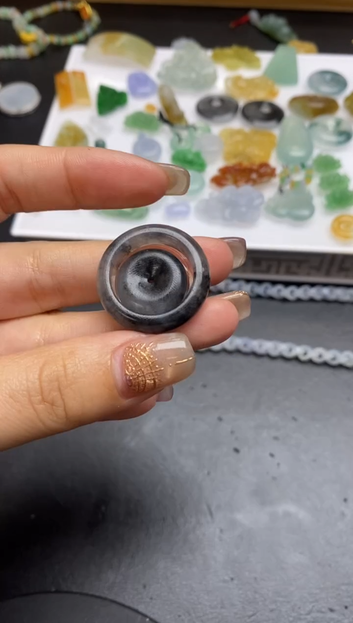 【闪购商品】定制翡翠未镶嵌翡翠毛货~