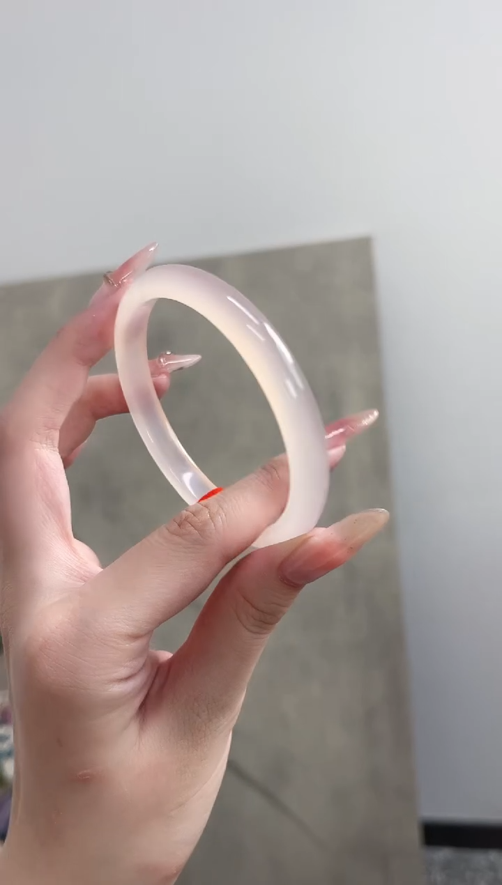 【闪购商品】玛瑙/玉髓手镯未镶嵌50-60圈 下单备注圈口 需要包容