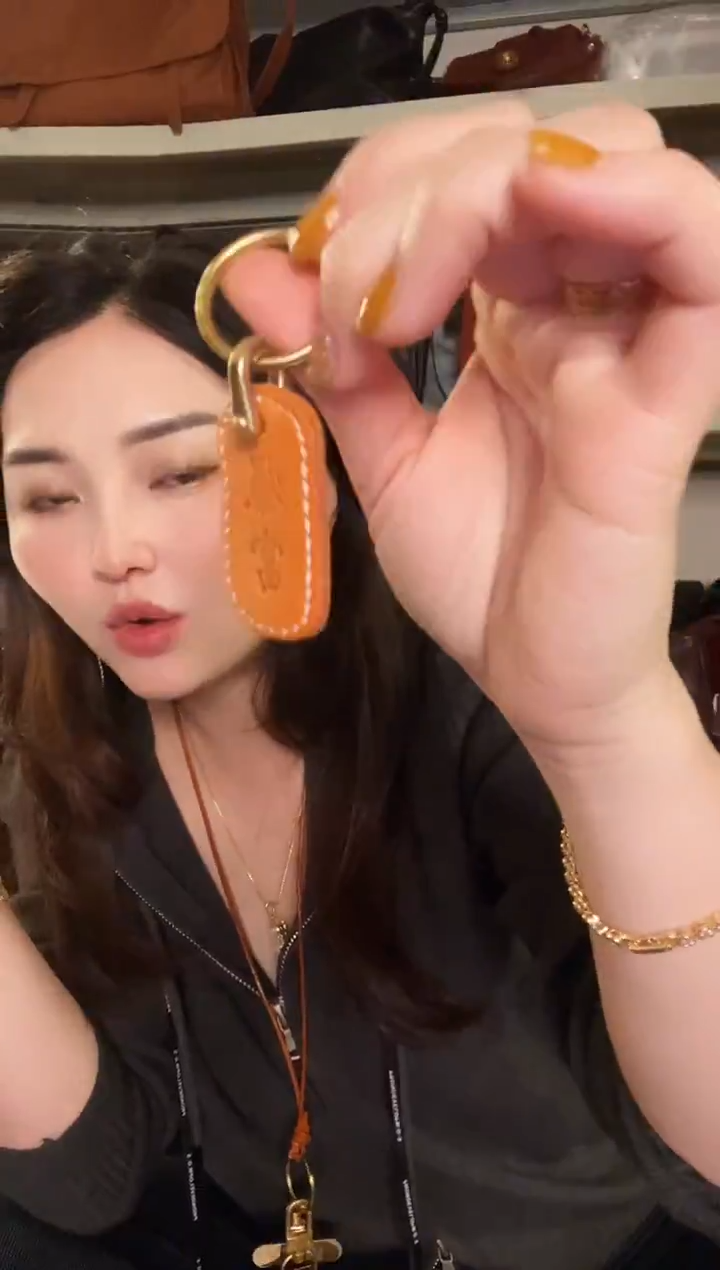 牛皮（革）（革） 高端订制时尚百搭女士挂件