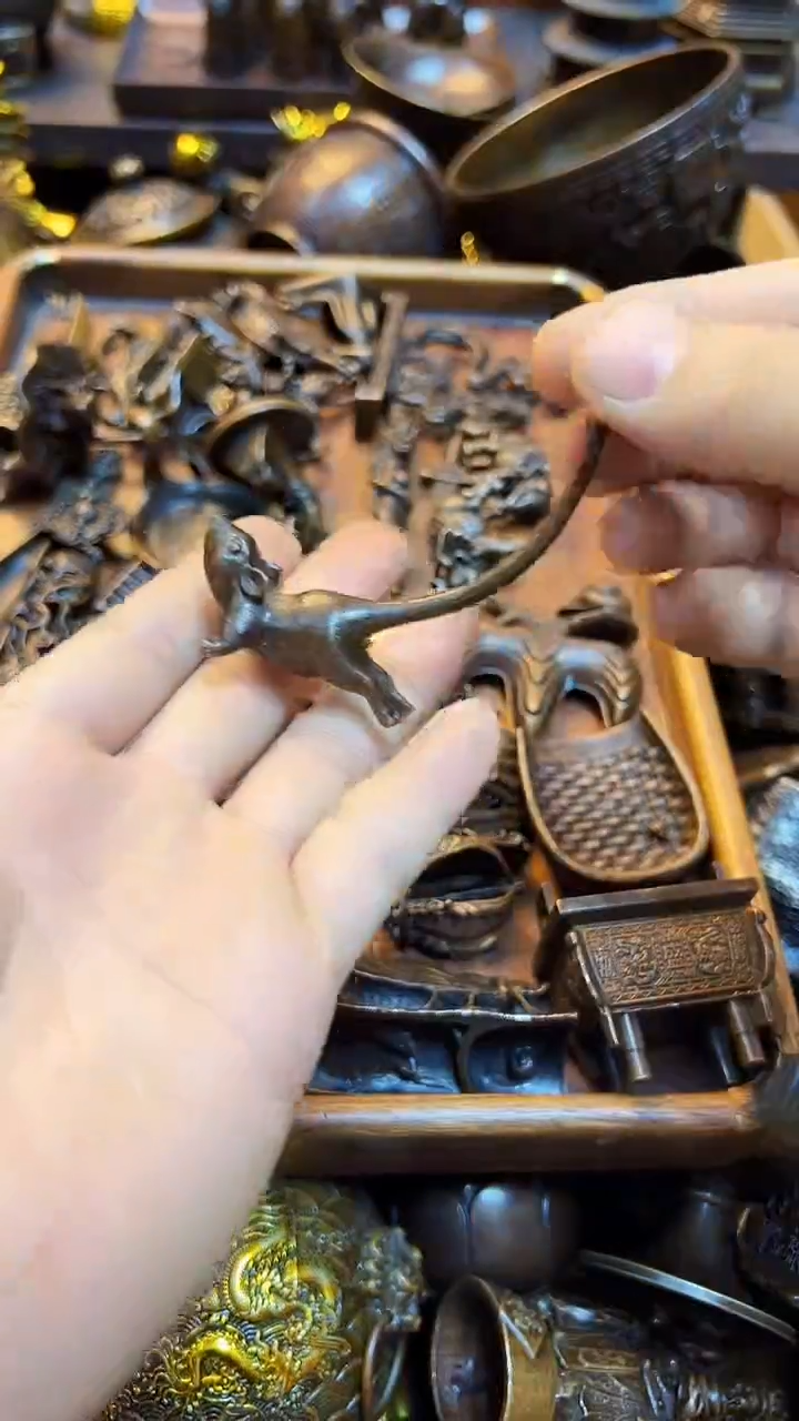 1 案台摆件 物品摆件