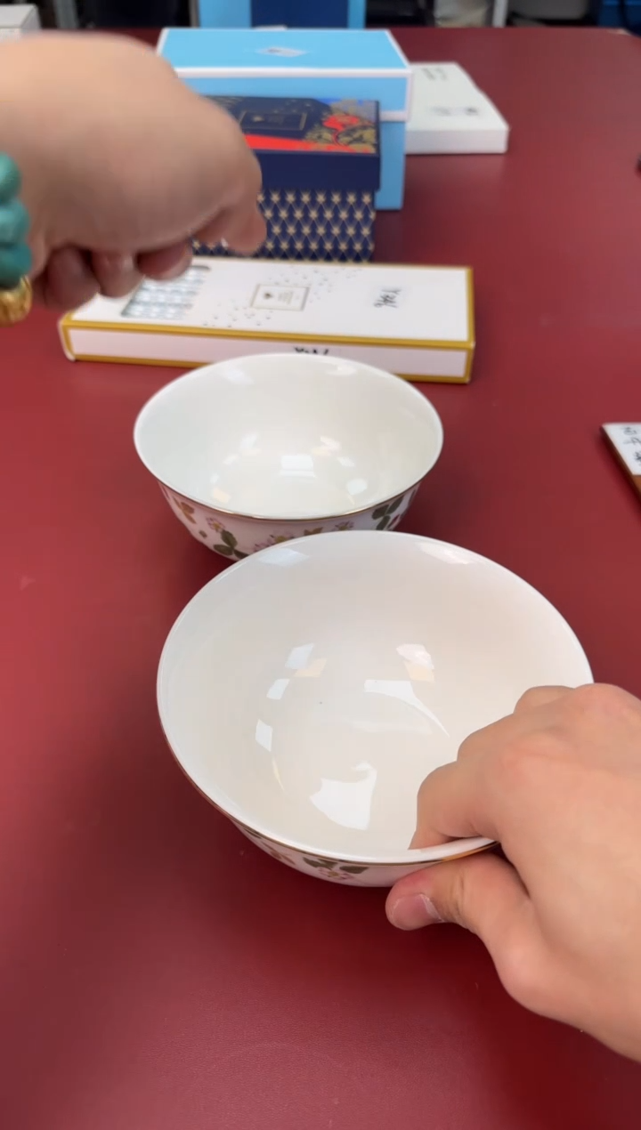 【闪购商品】瓷片新号开播全场漏@@H936